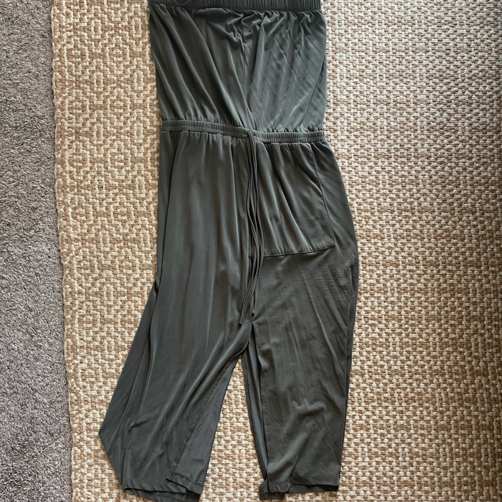 Strapless 1. state dress